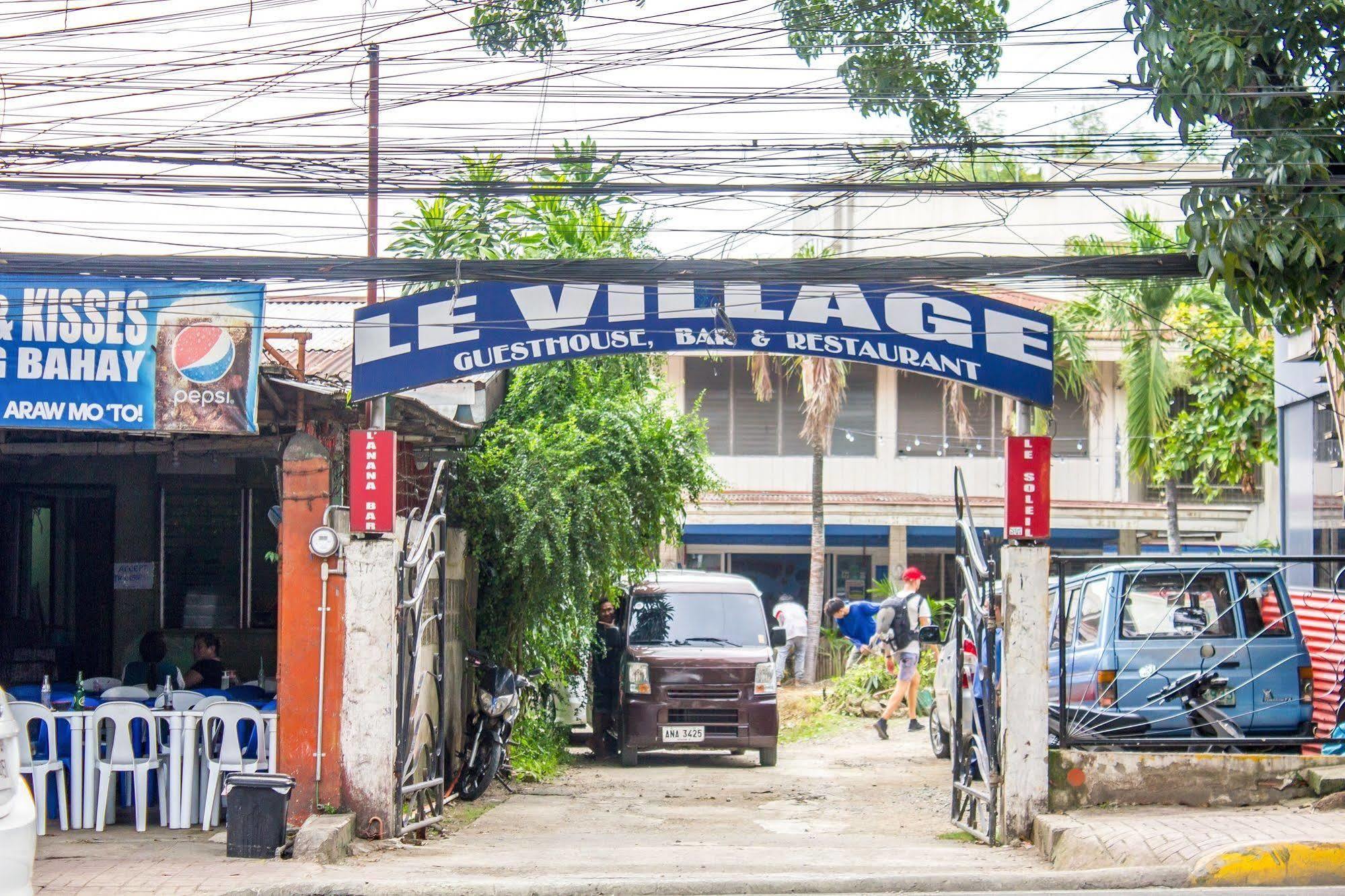 Le Village Hostel Cebu Exterior foto